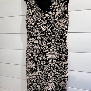 Adrianna Papell Black and Cream Knee Lenth Dress